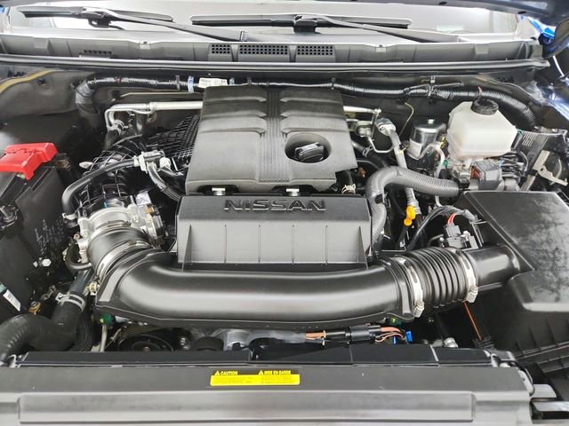 Used 2025 Nissan Frontier Pro-X w/ Pro Convenience Package RWD image 17