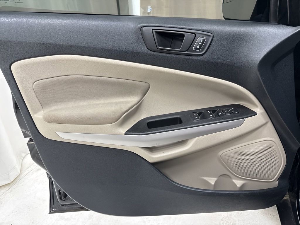 Used 2021 Ford EcoSport S image 17