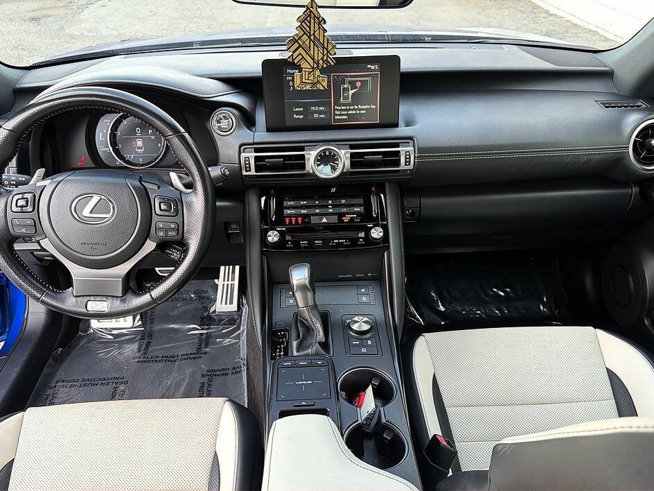 Used 2022 Lexus IS 350 F Sport w/ Accessory Package RWD image 9