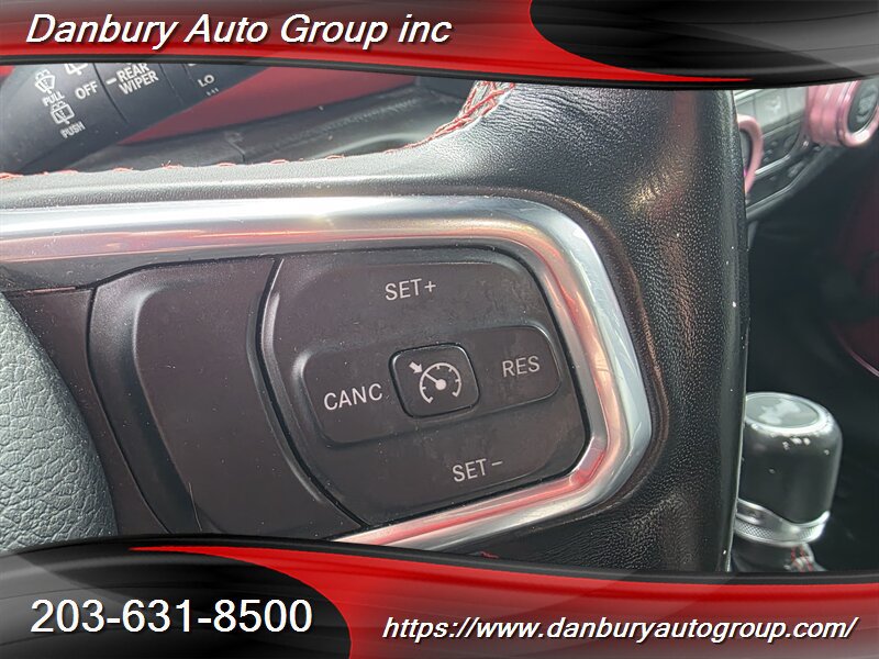 Used 2022 Jeep Wrangler Unlimited Rubicon w/ Cold Weather Group AWD/4WD image 13
