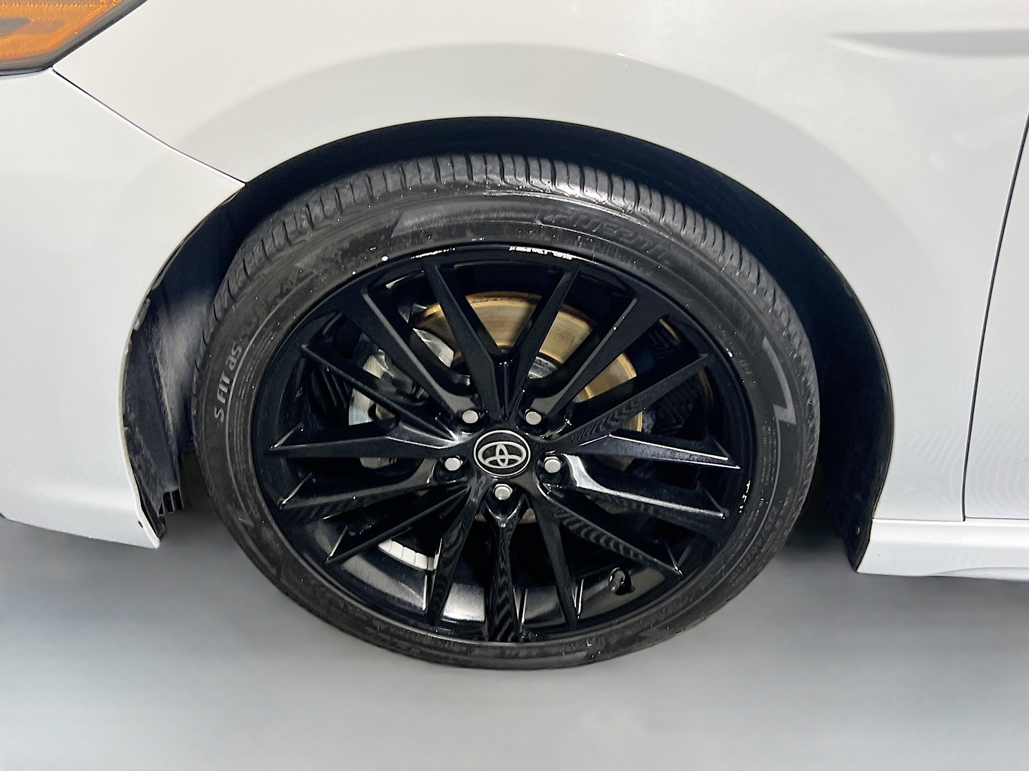 Used 2024 Toyota Camry XSE FWD image 13