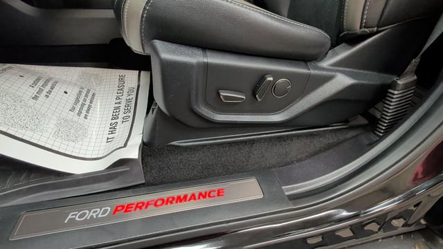 Used 2018 Ford F150 Raptor w/ Equipment Group 802A Luxury AWD/4WD image 30