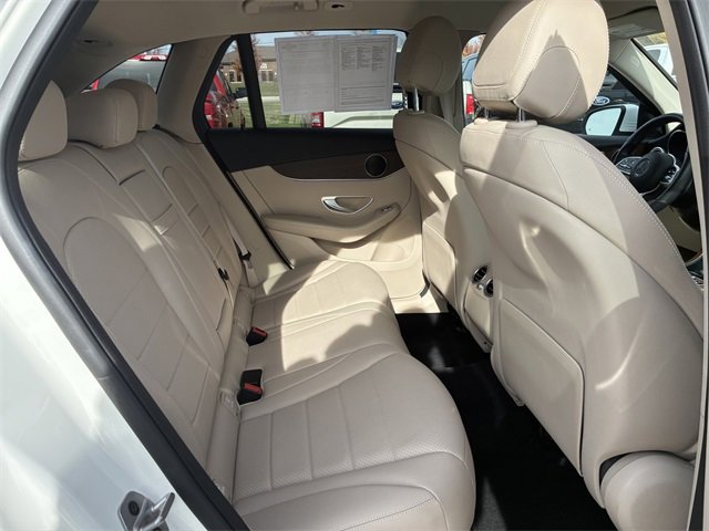 Used 2022 Mercedes-Benz GLC 300 4MATIC image 16