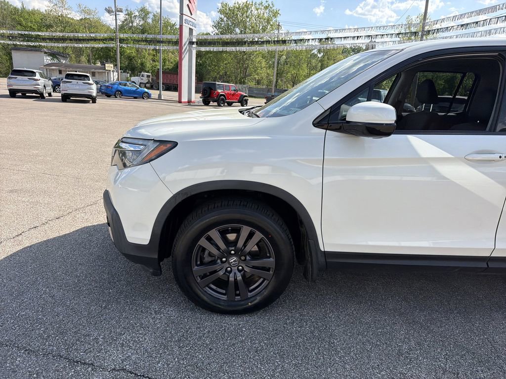 Used 2018 Honda Ridgeline Sport image 9