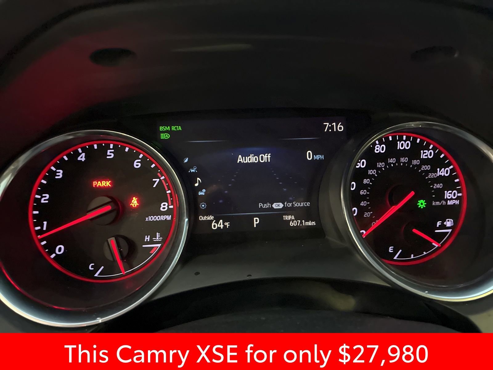 Used 2020 Toyota Camry XSE image 9