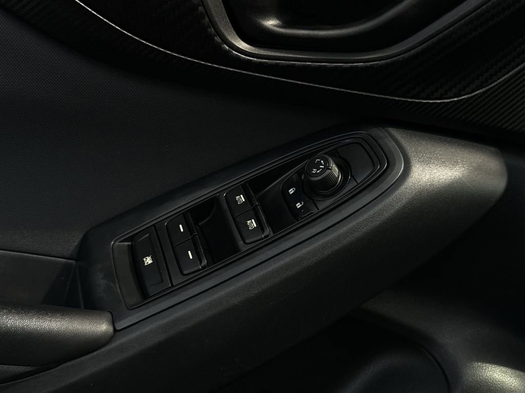 Used 2018 Subaru Crosstrek 2.0i Premium w/ Eyesight System image 15