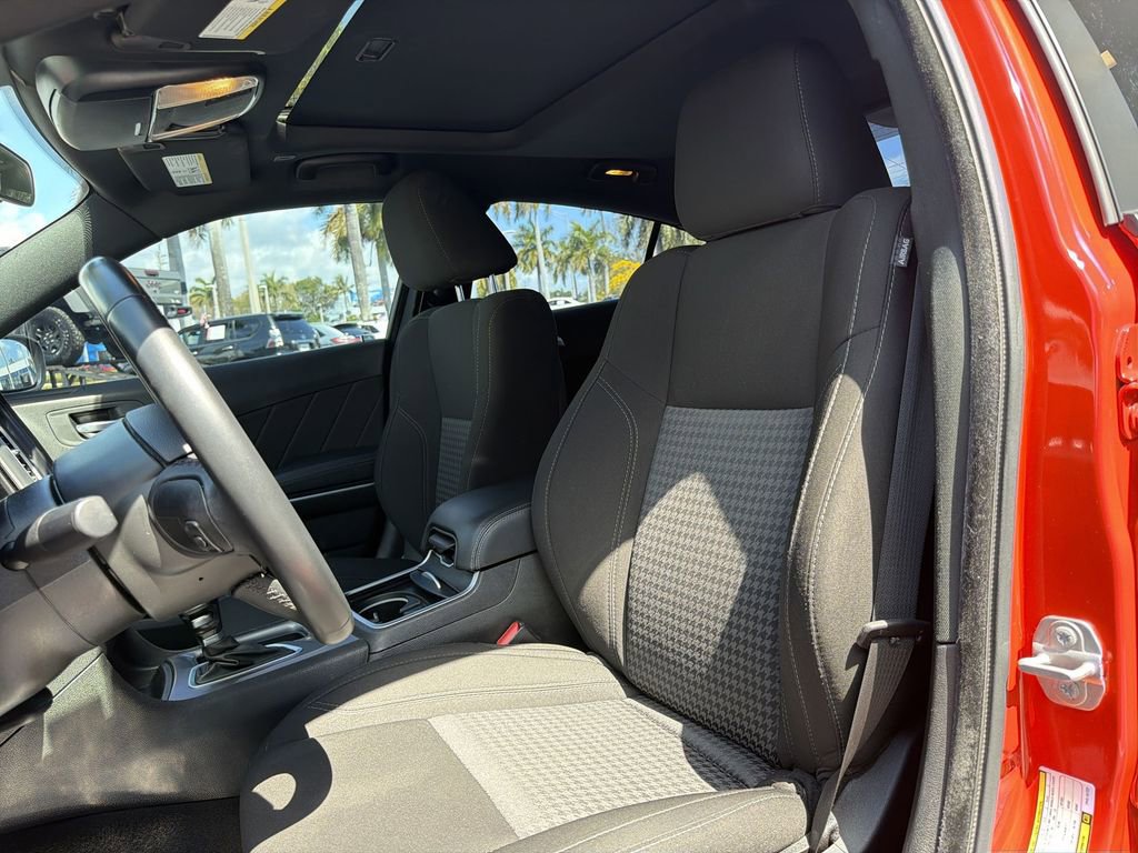 Used 2023 Dodge Charger SXT image 21