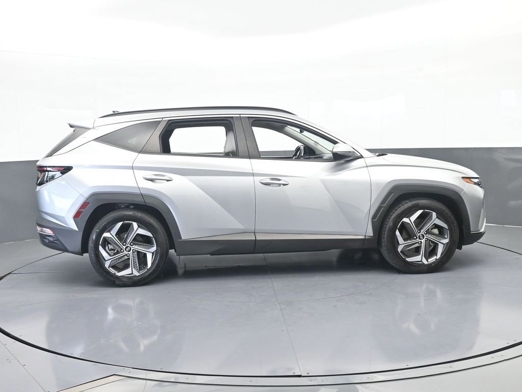 Used 2023 Hyundai Tucson SEL w/ Convenience Package FWD image 7