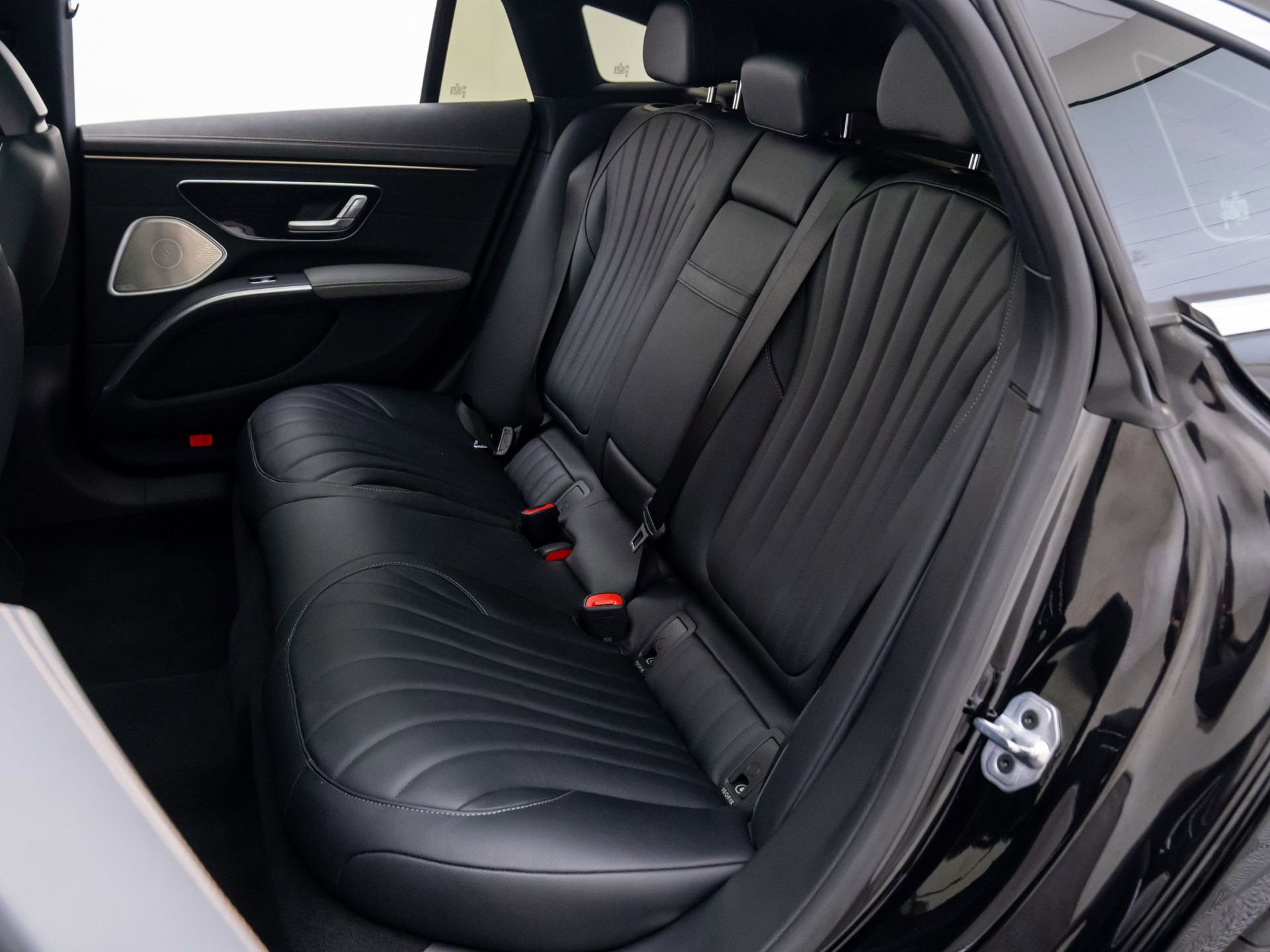 Used 2022 Mercedes-Benz EQS 580 4MATIC Sedan image 19