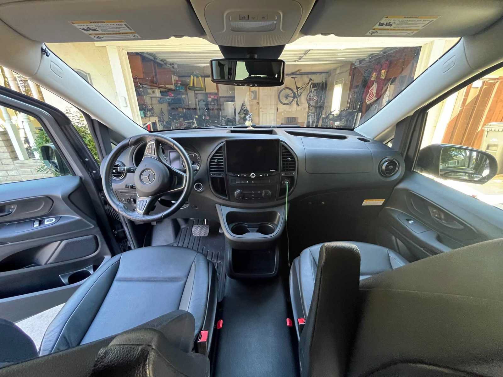 Used 2018 Mercedes-Benz Metris image 9