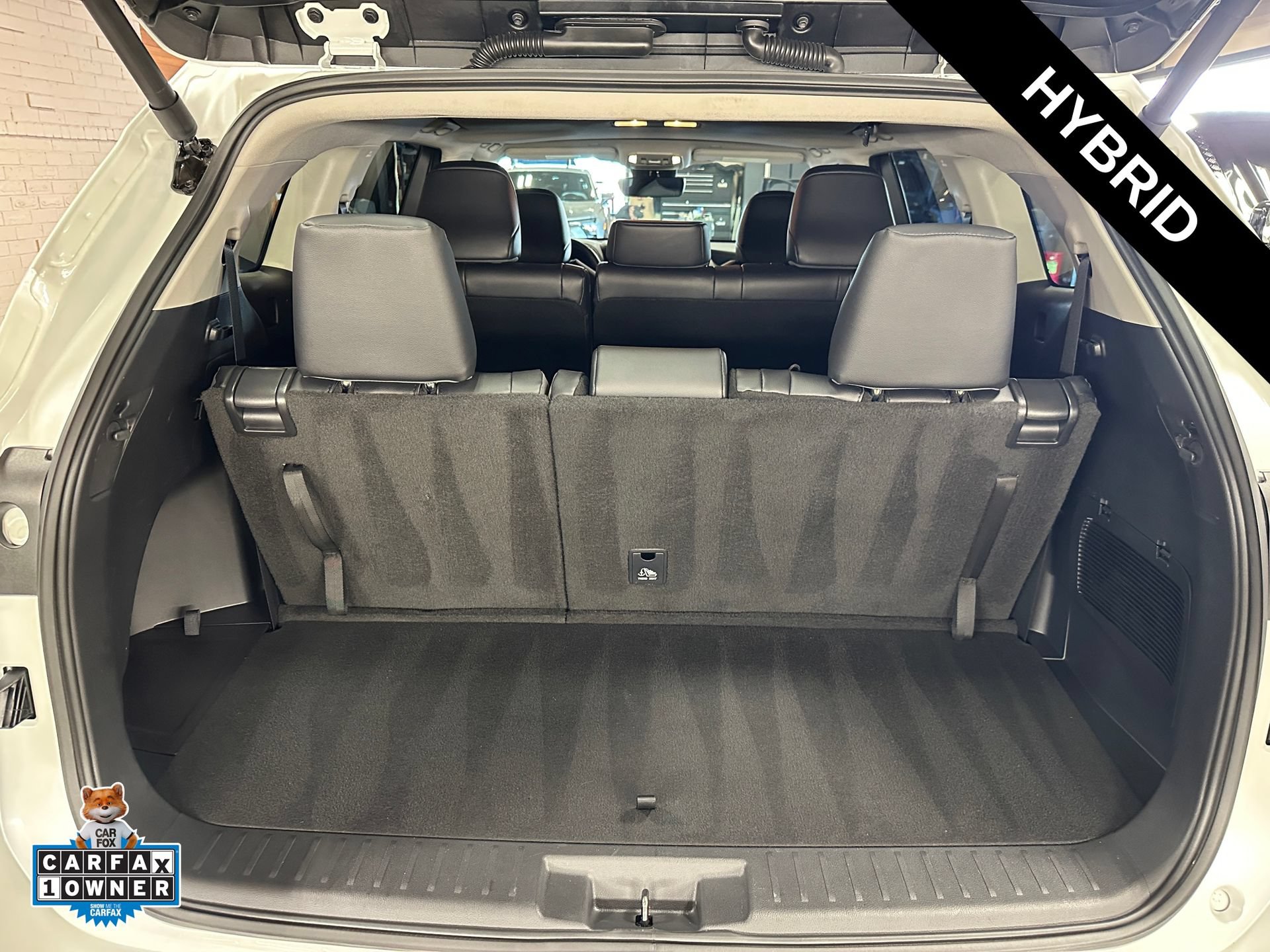 Used 2025 Toyota Highlander XLE AWD/4WD image 17