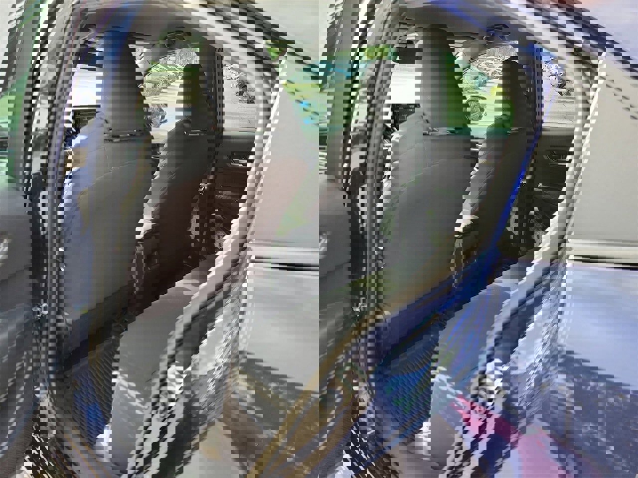 Used 2022 Toyota Corolla SE image 9