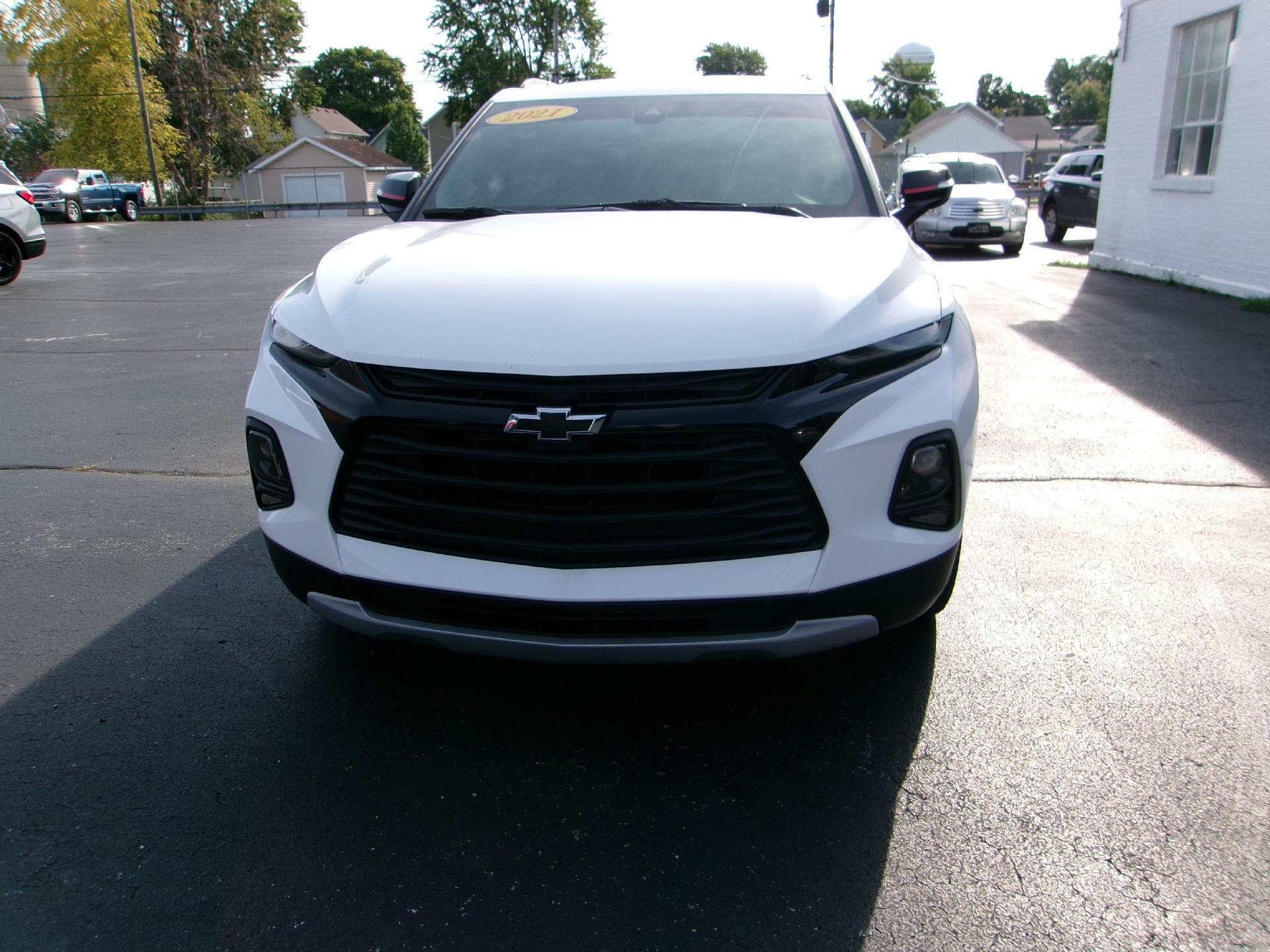 Used 2021 Chevrolet Blazer LT w/ Redline Edition FWD image 3