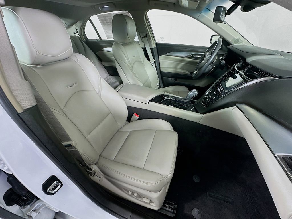 Used 2019 Cadillac CTS Luxury image 39