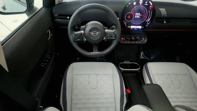 Used 2025 MINI Cooper S FWD image 52