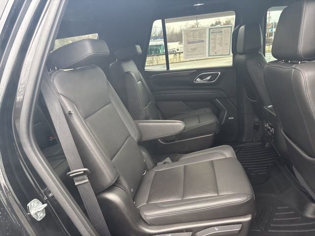 Used 2021 Chevrolet Tahoe Z71 w/ Luxury Package image 18