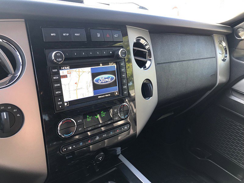 Used 2014 Ford Expedition Limited w/ Equipment Group 301A image 27
