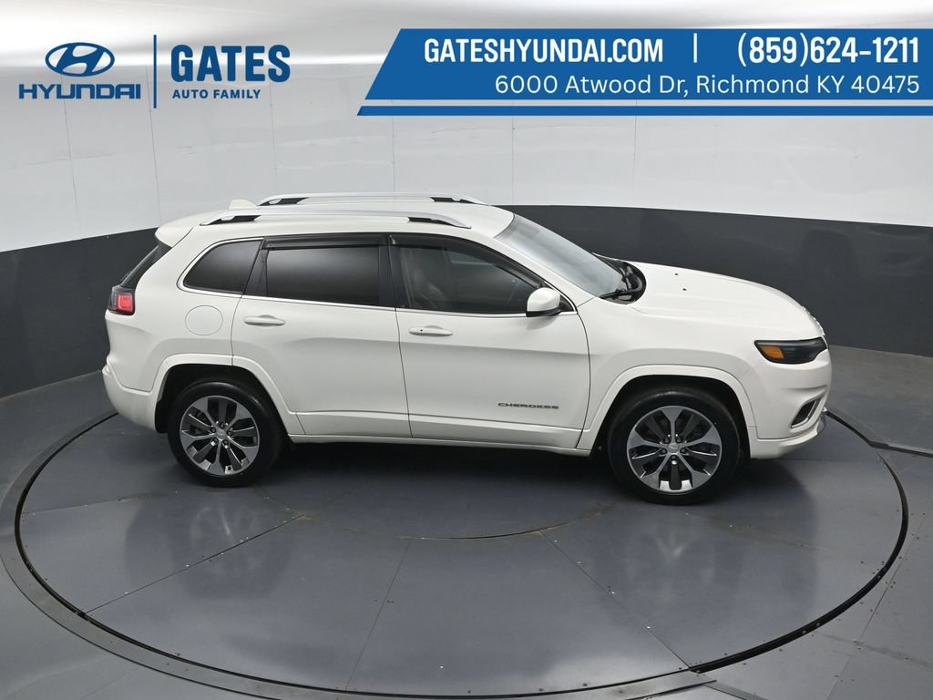 Used 2019 Jeep Cherokee Overland AWD/4WD image 47