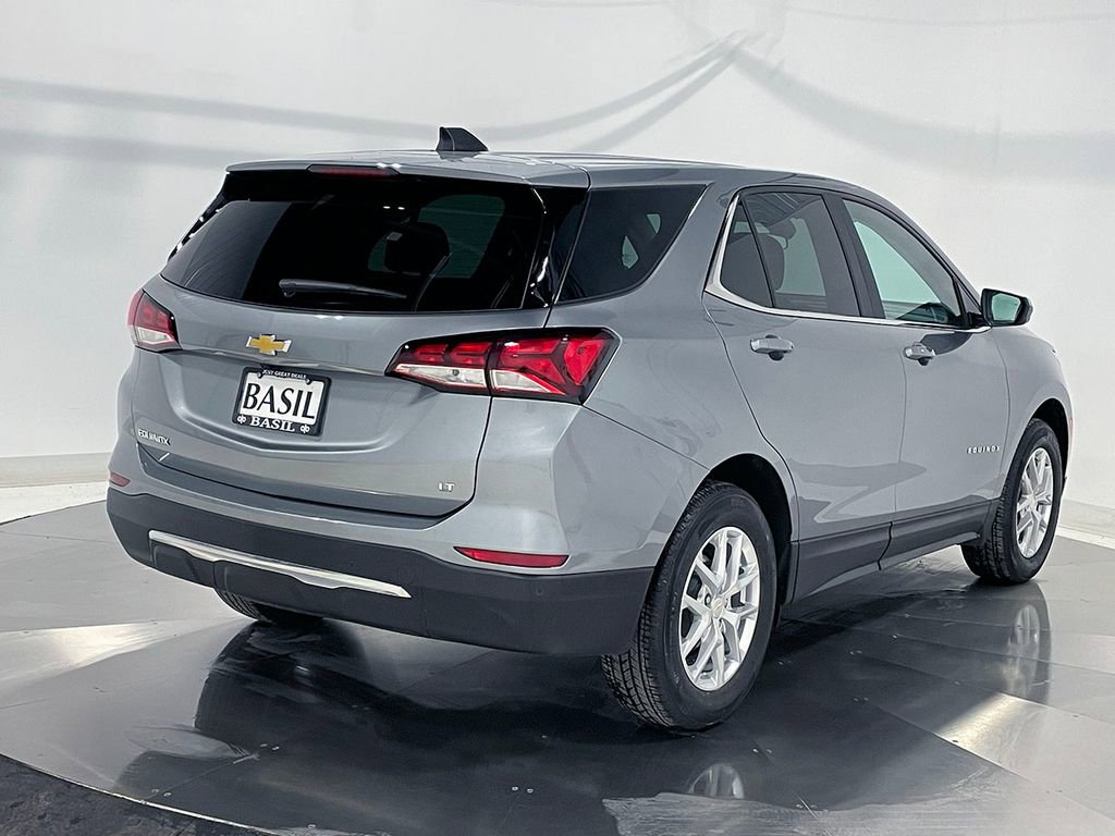 Used 2024 Chevrolet Equinox LT image 11