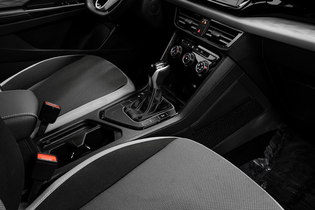 Used 2024 Volkswagen Taos S image 29