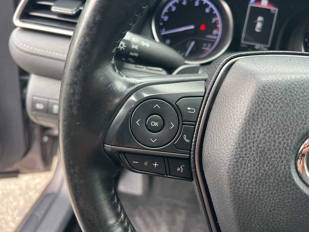 Used 2022 Toyota Camry SE FWD image 15