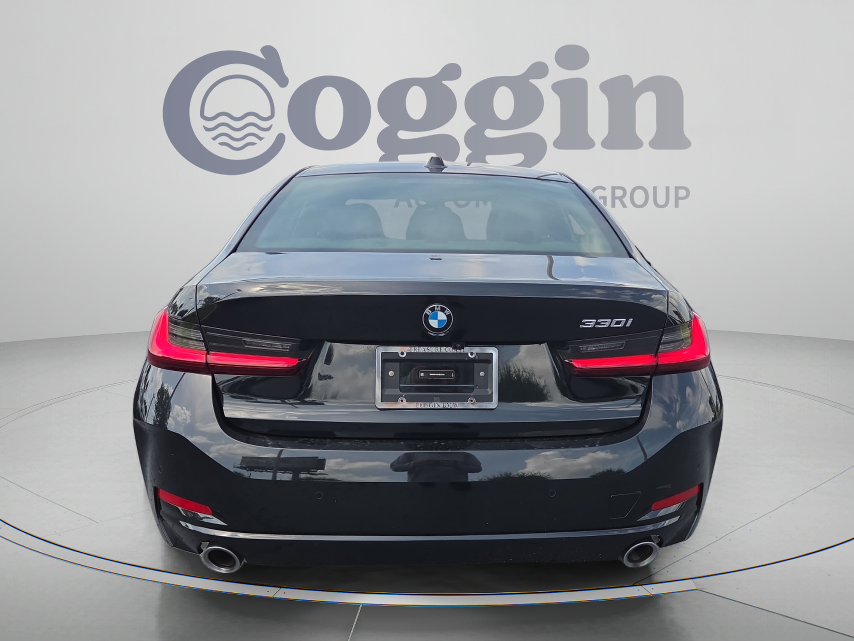 Used 2023 BMW 330i Sedan w/ Driving Assistance Package RWD image 4