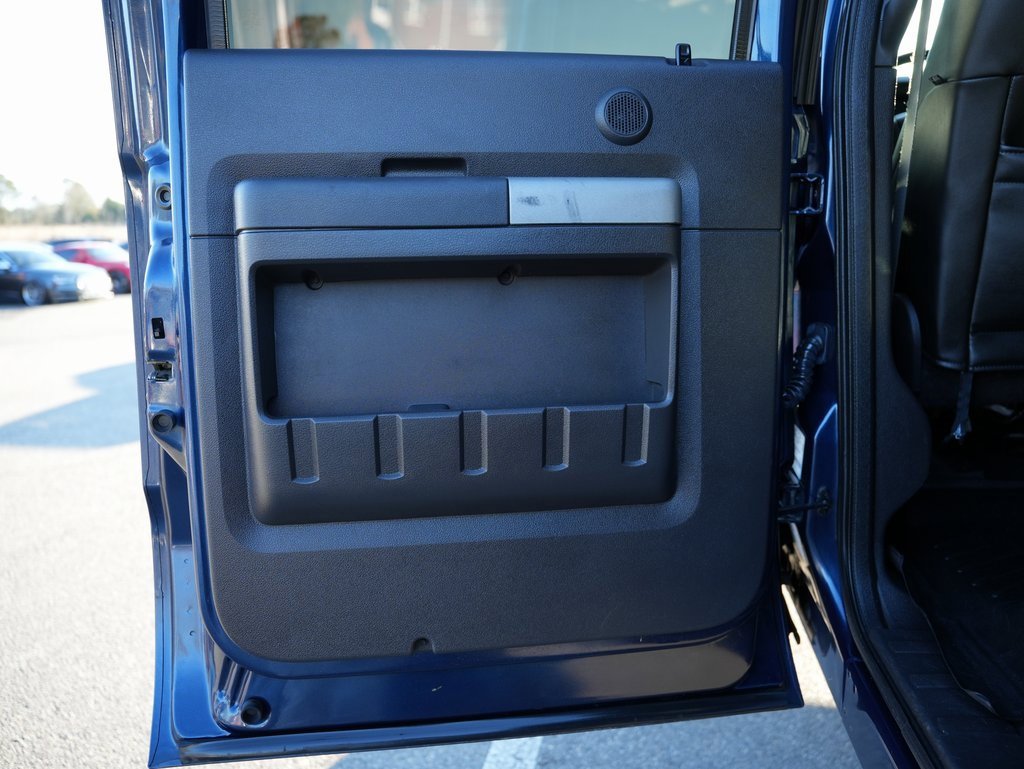 Used 2015 Ford F350 Lariat image 36