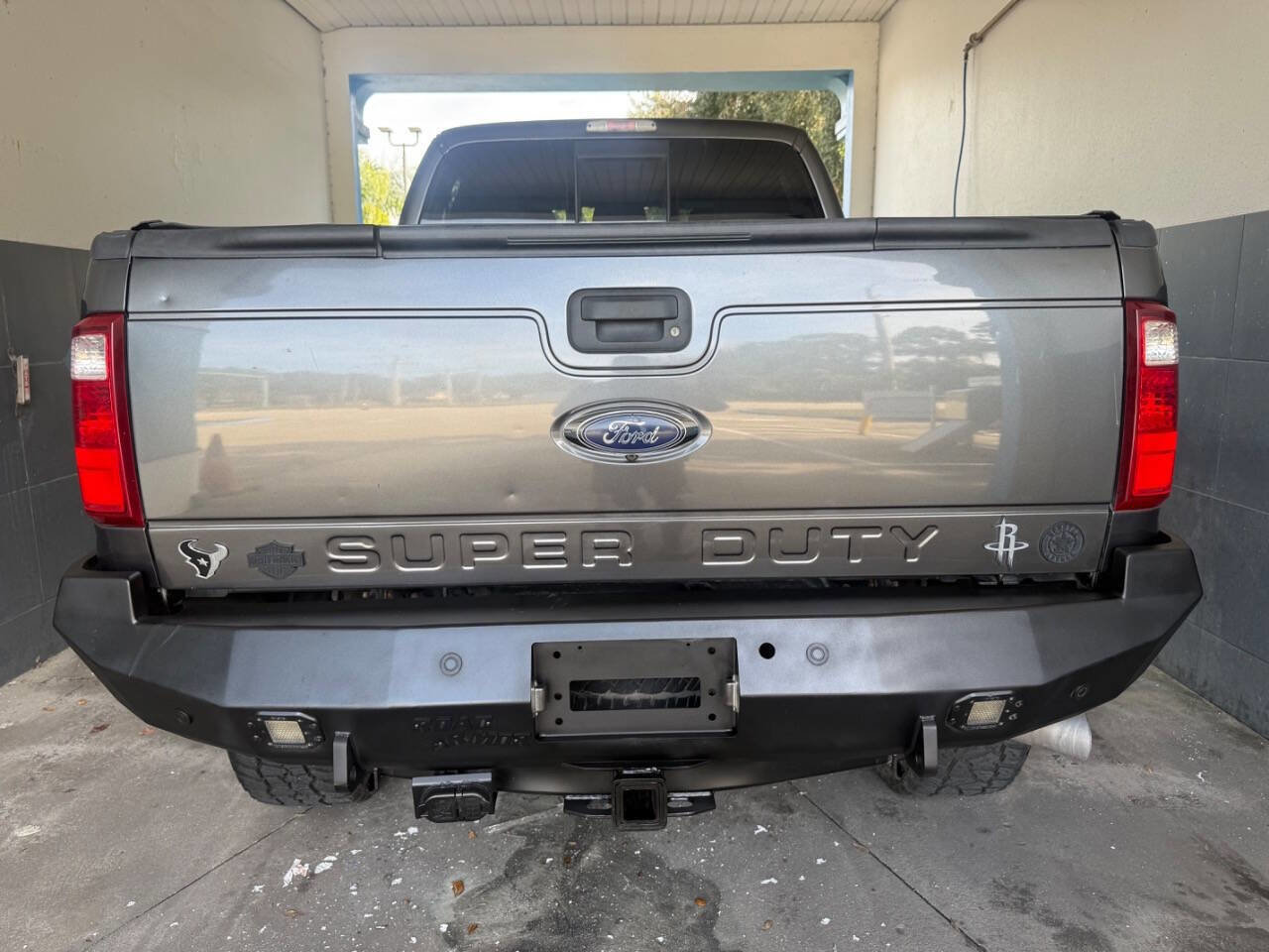 Used 2016 Ford F250 Lariat w/ Lariat Ultimate Package image 29