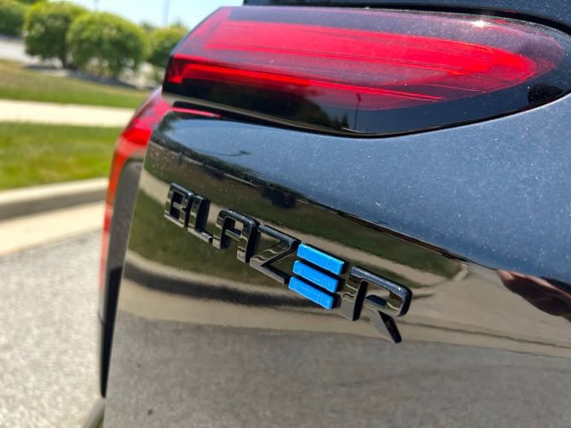 New 2025 Chevrolet Blazer EV RS RWD image 57