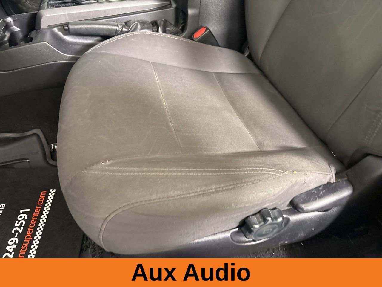 Used 2019 Toyota Tacoma TRD Off-Road image 11