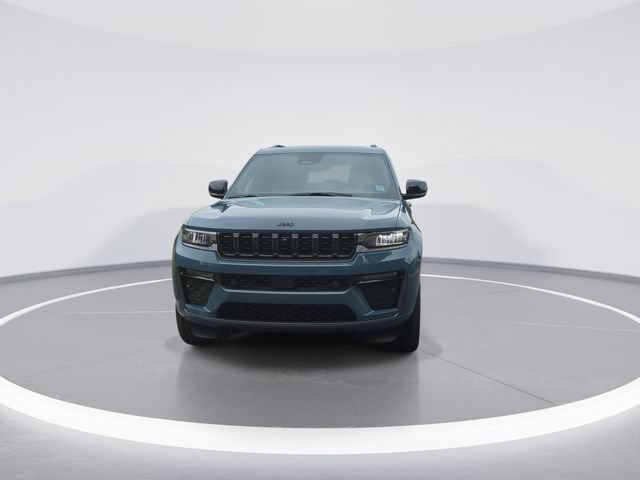 New 2026 Jeep Grand Cherokee Limited AWD/4WD image 3
