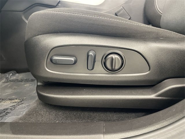 Certified 2024 Chevrolet Blazer LT w/ Driver Confidence Package image 21