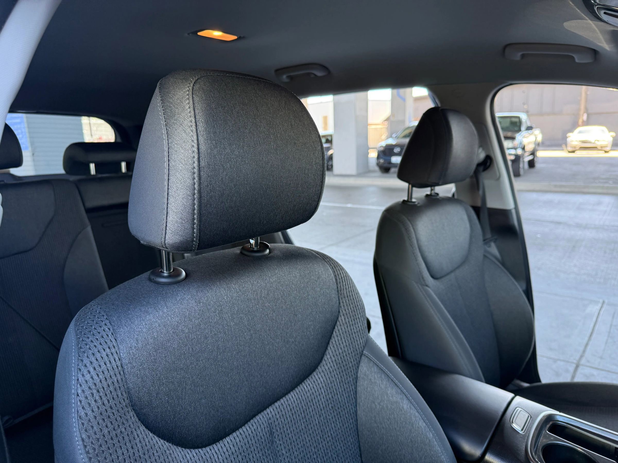 Used 2021 Hyundai Santa Fe SEL image 24