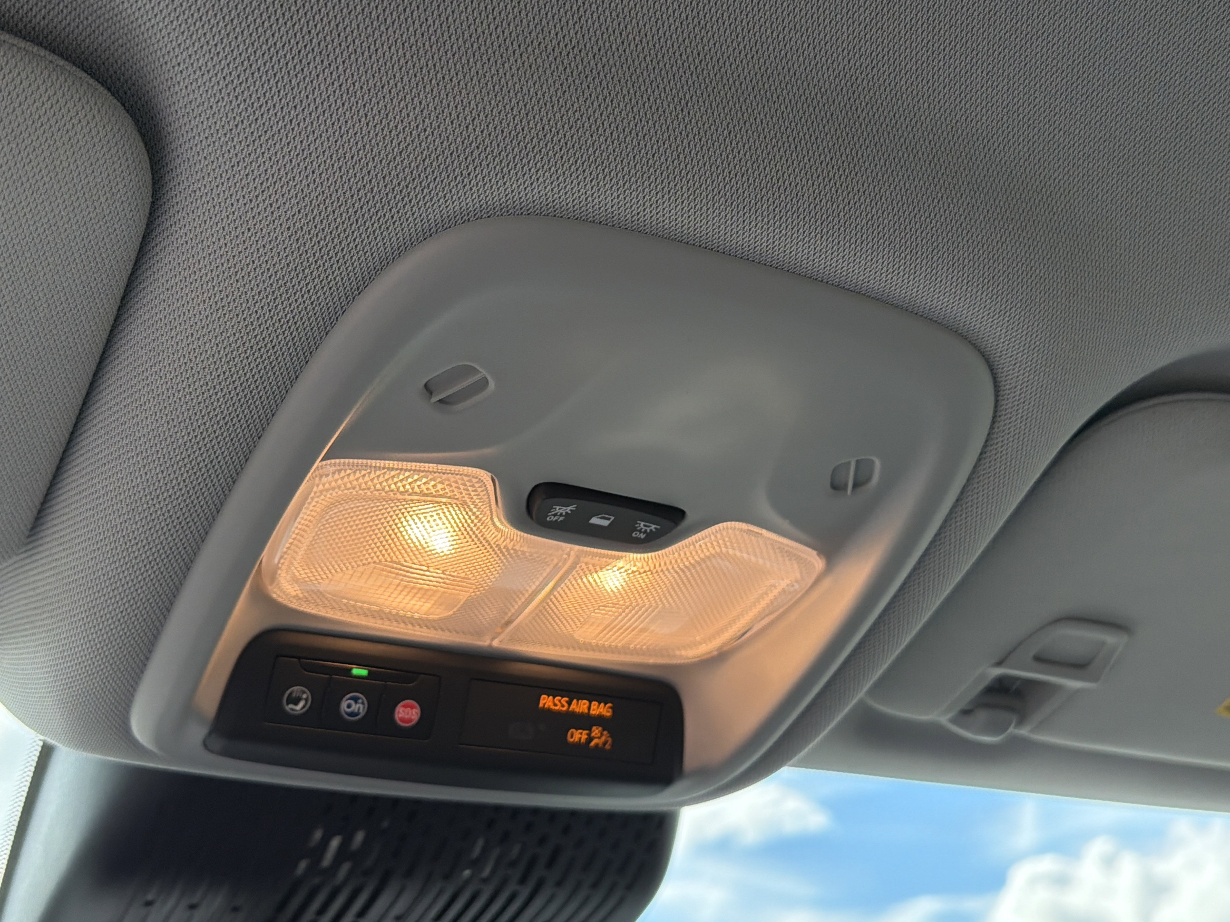 New 2027 Chevrolet Bolt LT w/ Comfort Package image 20