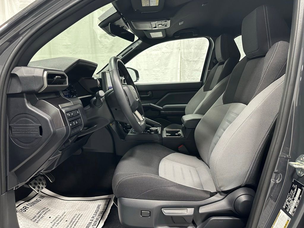 Used 2025 Toyota 4Runner TRD Sport AWD/4WD image 12