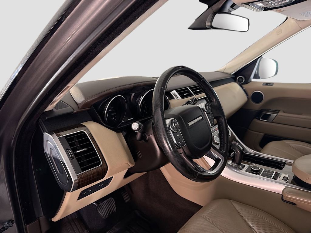 Used 2016 Land Rover Range Rover Sport HSE image 9