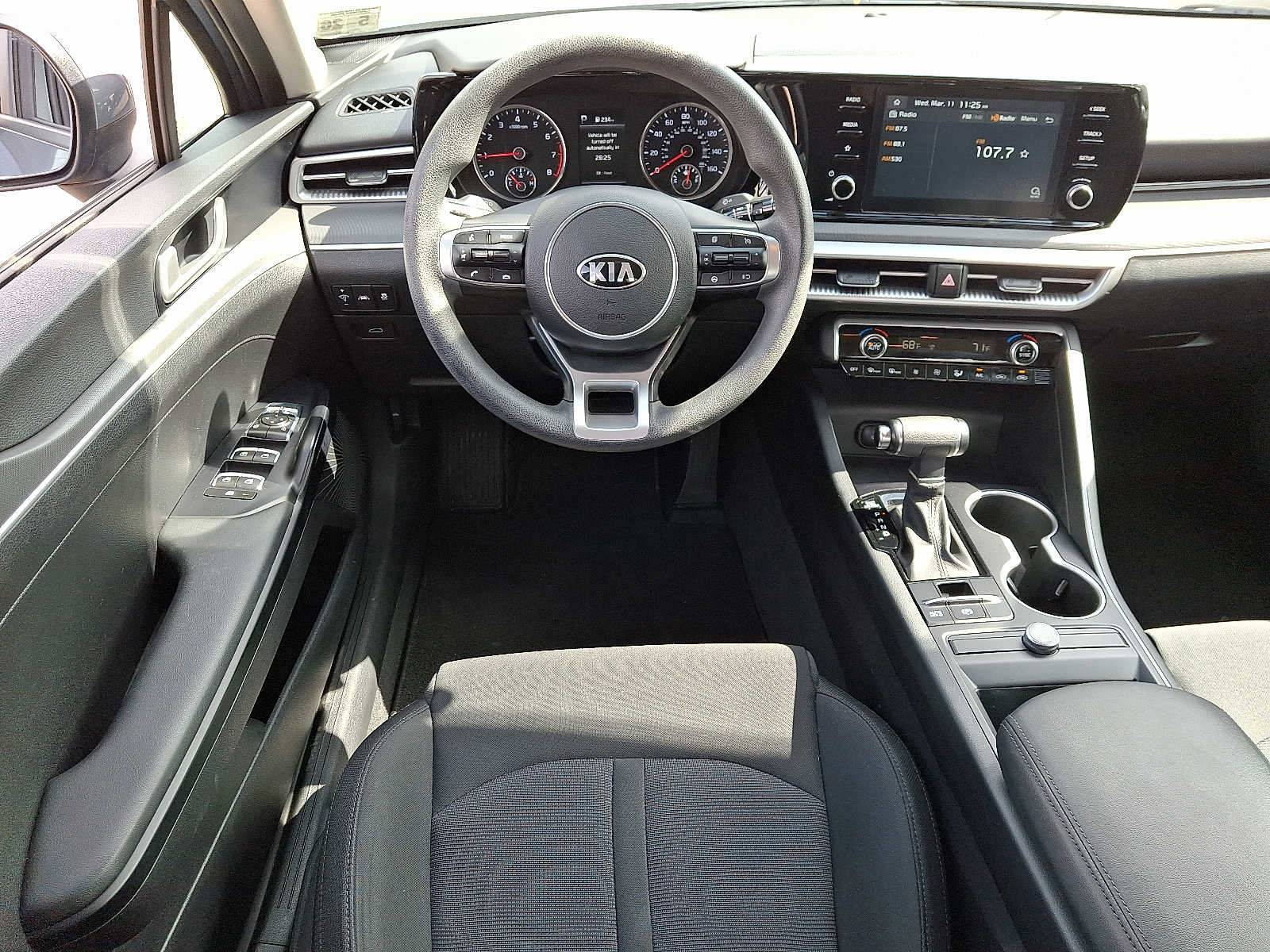 Used 2021 Kia K5 LXS image 11