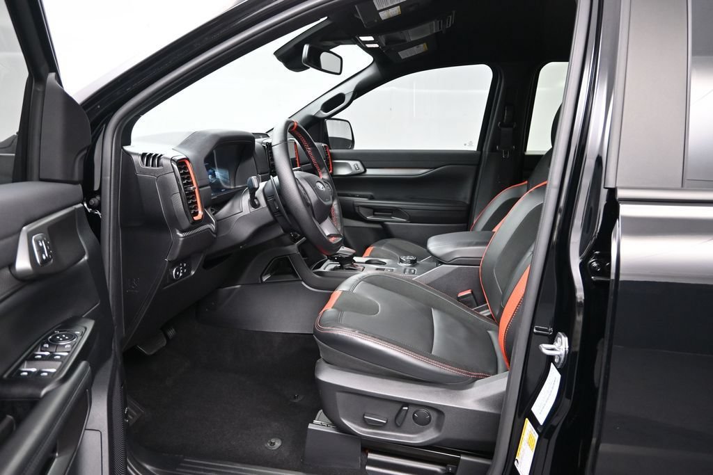 Used 2025 Ford Ranger Raptor AWD/4WD image 9