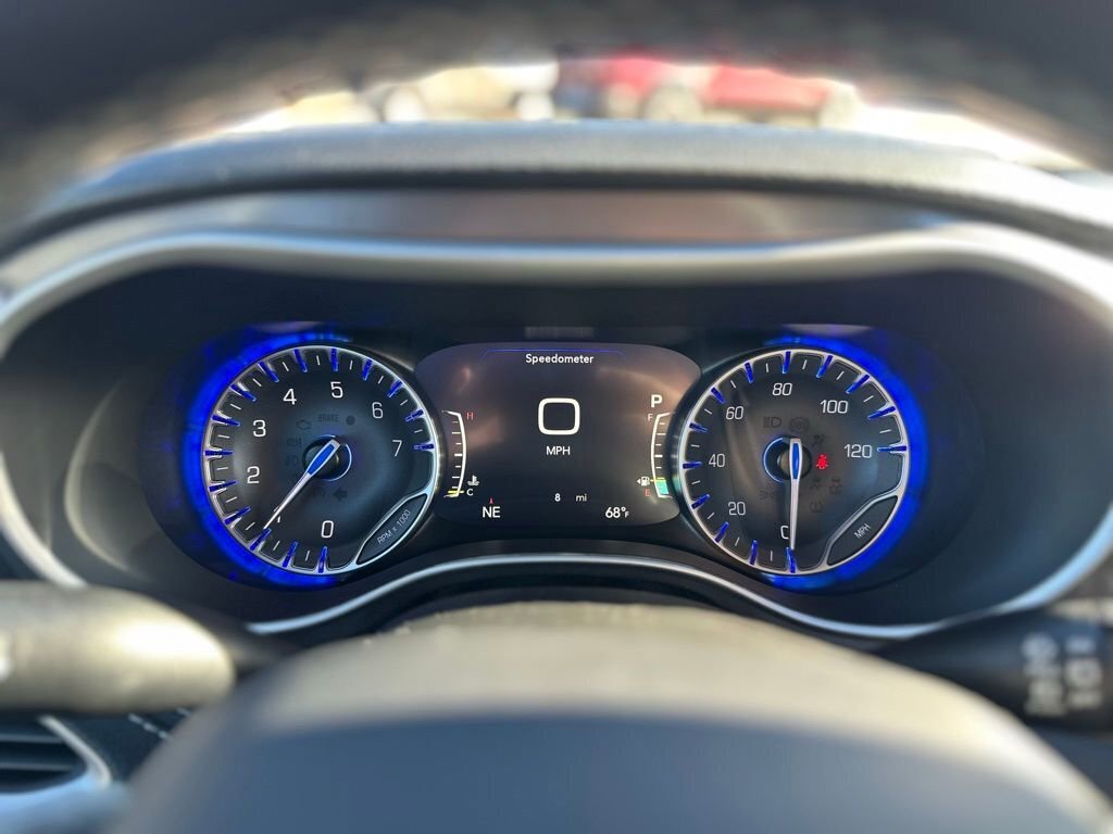 New 2026 Chrysler Pacifica Select image 14