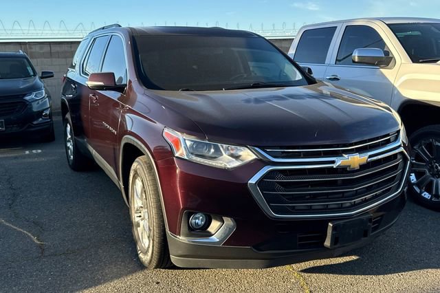 Used 2019 Chevrolet Traverse LT image 2