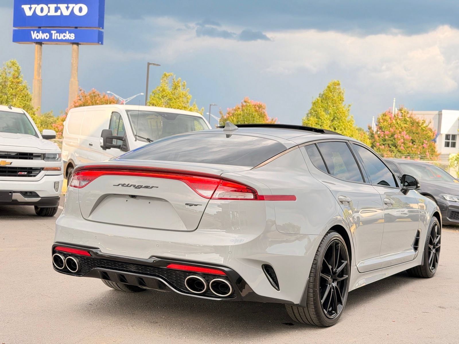 Used 2022 Kia Stinger GT1 w/ Red Interior Color Package RWD image 13