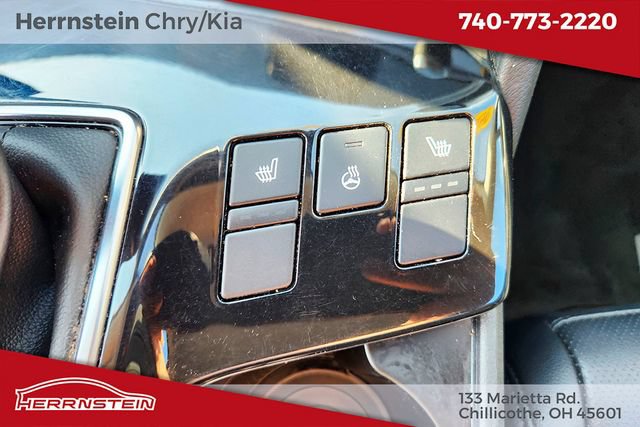 Used 2023 Kia Sportage EX AWD/4WD image 21