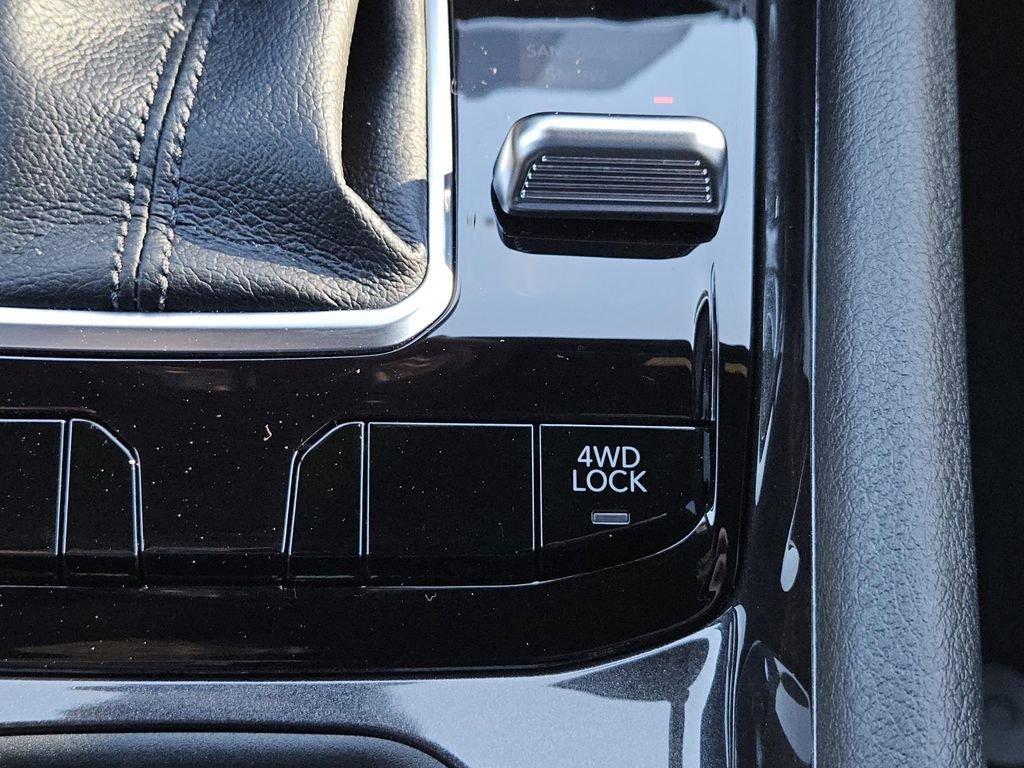 New 2026 Jeep Compass Latitude image 14