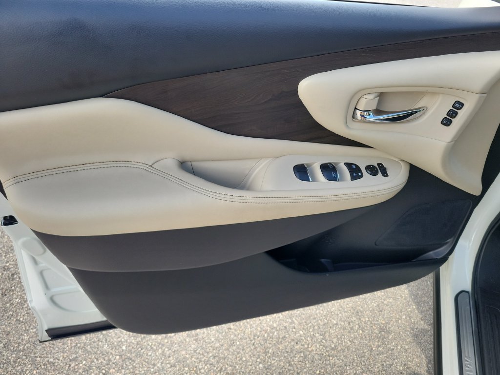 Used 2021 Nissan Murano Platinum w/ Cargo Package FWD image 20