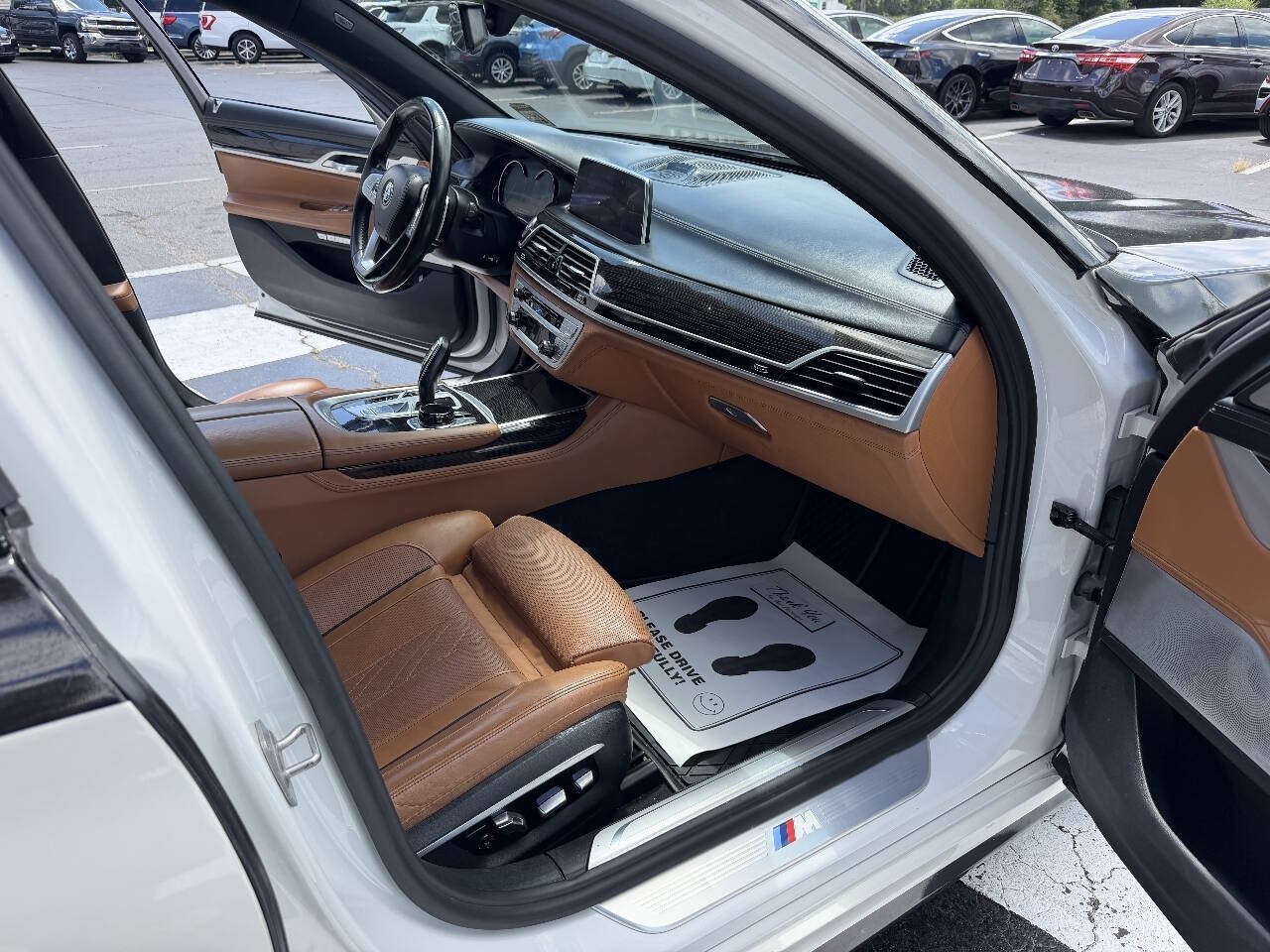 Used 2017 BMW 750i xDrive AWD/4WD image 15