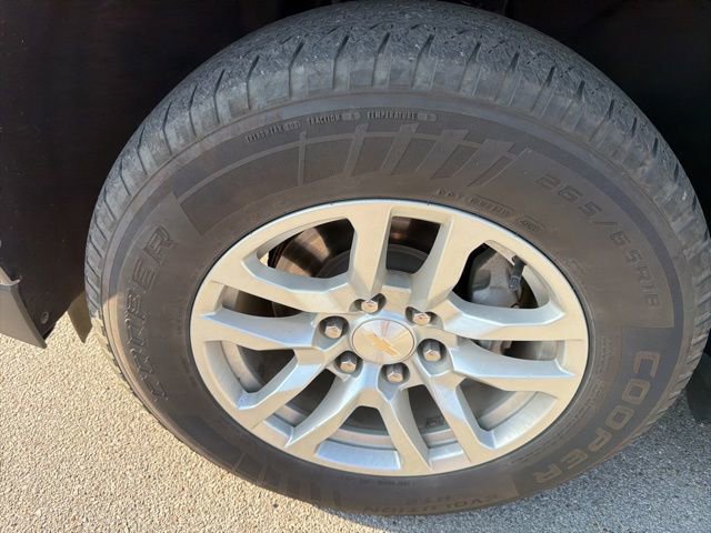 Used 2022 Chevrolet Tahoe LT w/ Luxury Package image 11