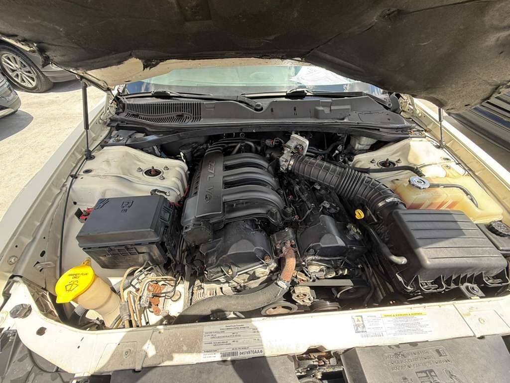 Used 2008 Chrysler 300 LX RWD image 10