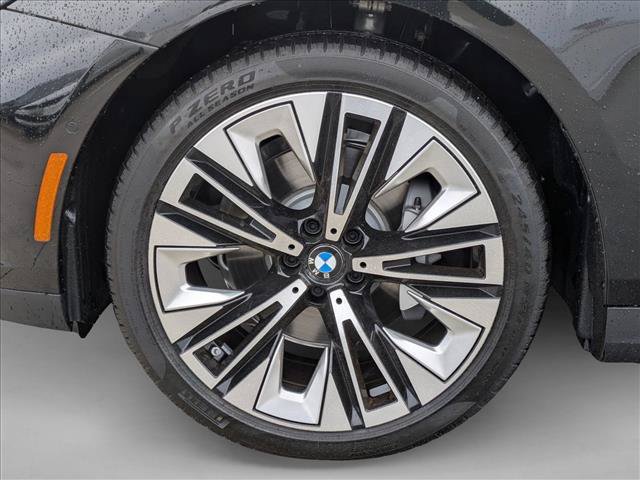 Used 2026 BMW 530i xDrive w/ Premium Package AWD/4WD image 10