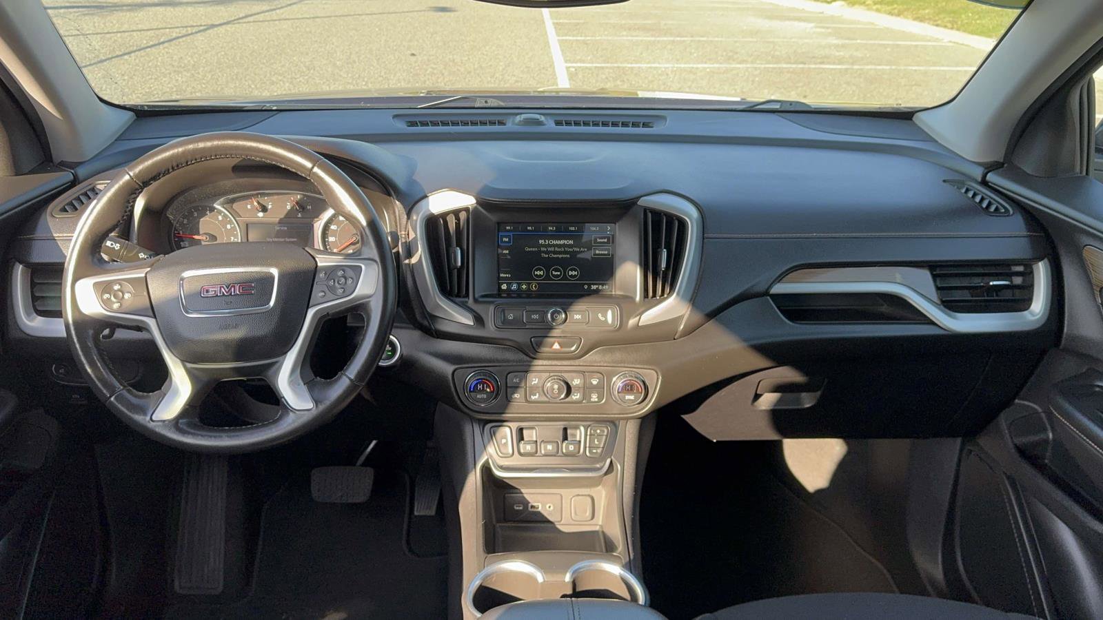 Used 2019 GMC Terrain SLE w/ Driver Convenience Package image 12