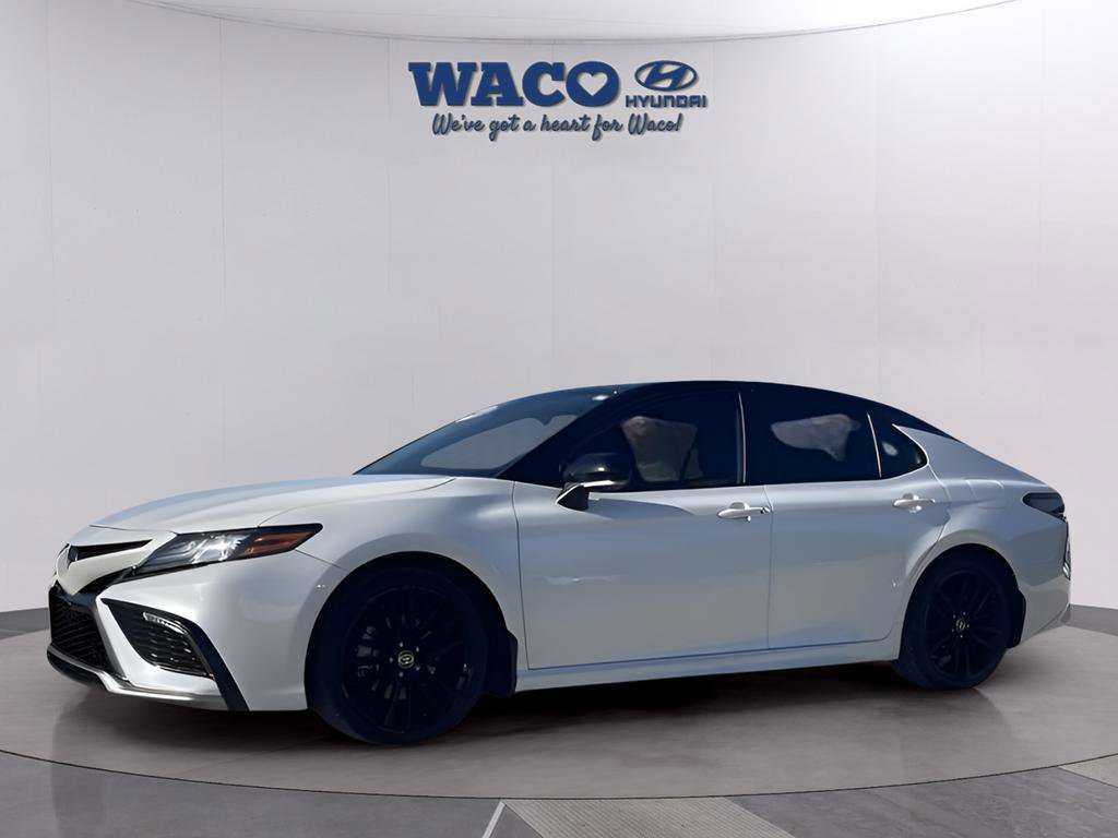 Used 2022 Toyota Camry XSE w/ Cold Weather Package image 2